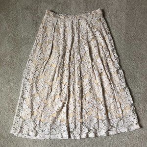 Lace Midi Skirt in Cream